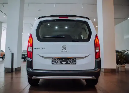 Peugeot Rifter, 0.0 L, 2023 year, 0 km, Baku - Price: 60 900 ₼ - Tunel.az