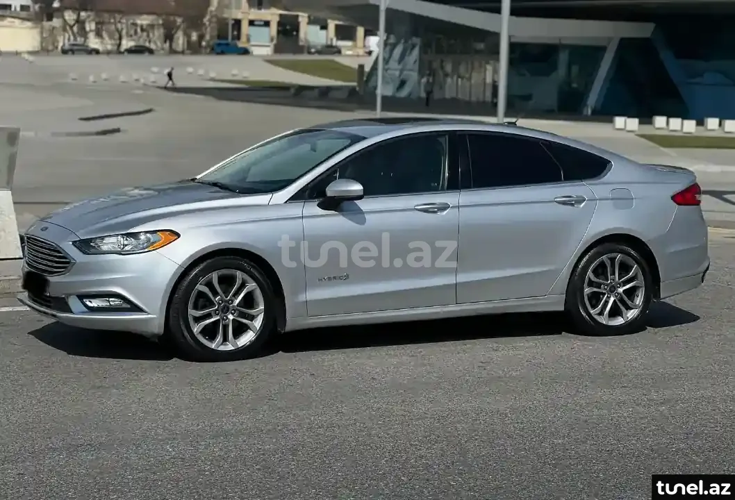 Ford Fusion 2017