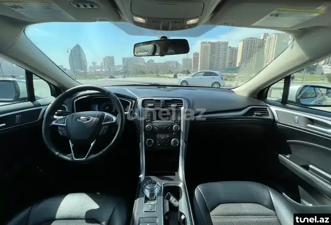 Ford Fusion 2017
