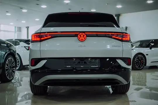 Volkswagen ID.4, 0.0 L, 2023 année, 560 km, Baku - Prix ​​: 33 500 $ - Tunel.az