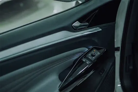 Volkswagen ID.4, 0.0 L, 2023 année, 560 km, Baku - Prix ​​: 33 500 $ - Tunel.az