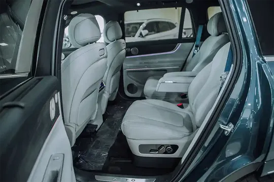 Seres Aito M9, 0.0 L, 2024 year, 0 km, Baku - Price: 82 300 $ - Tunel.az