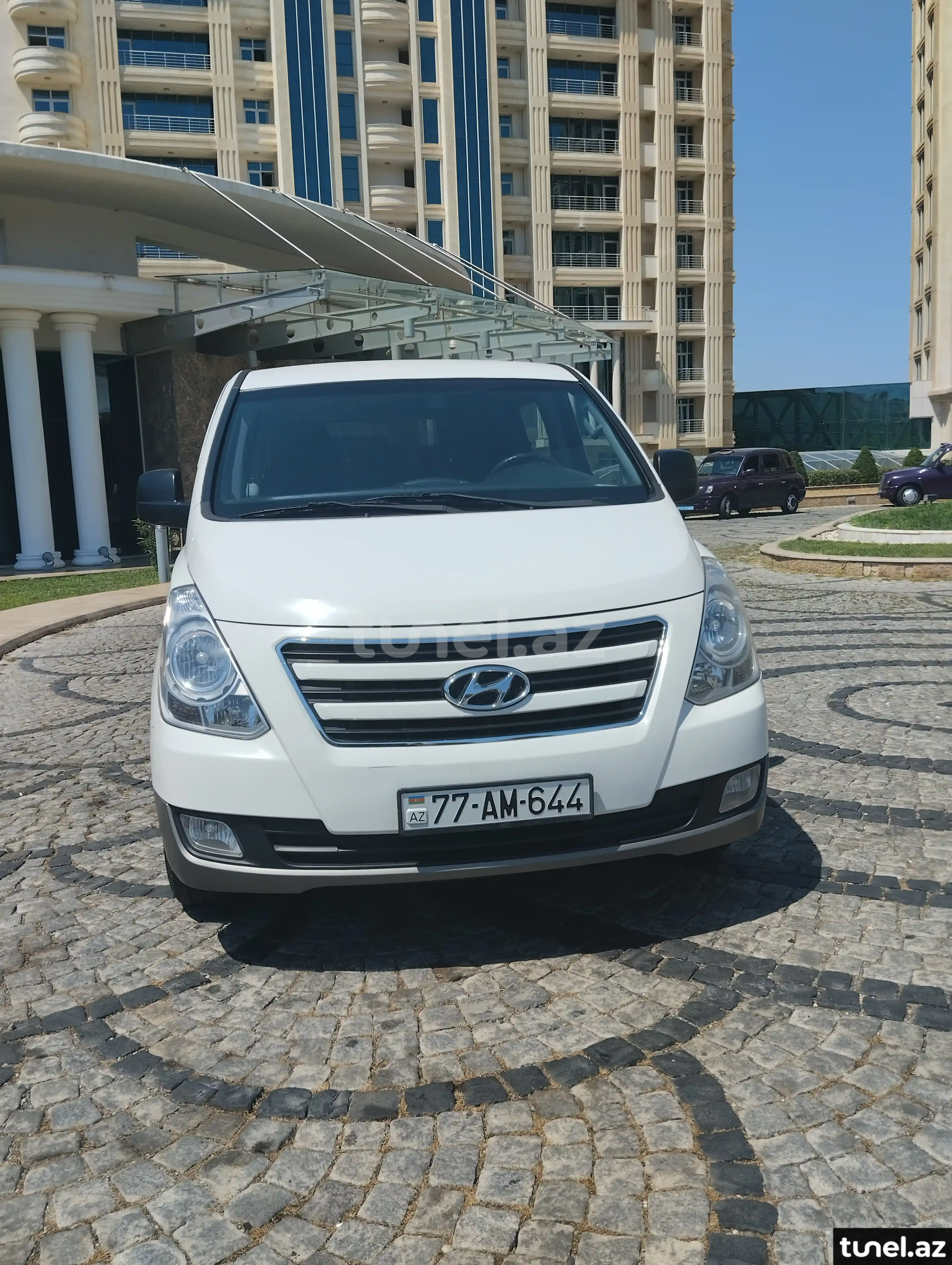 Hyundai H-1 2015