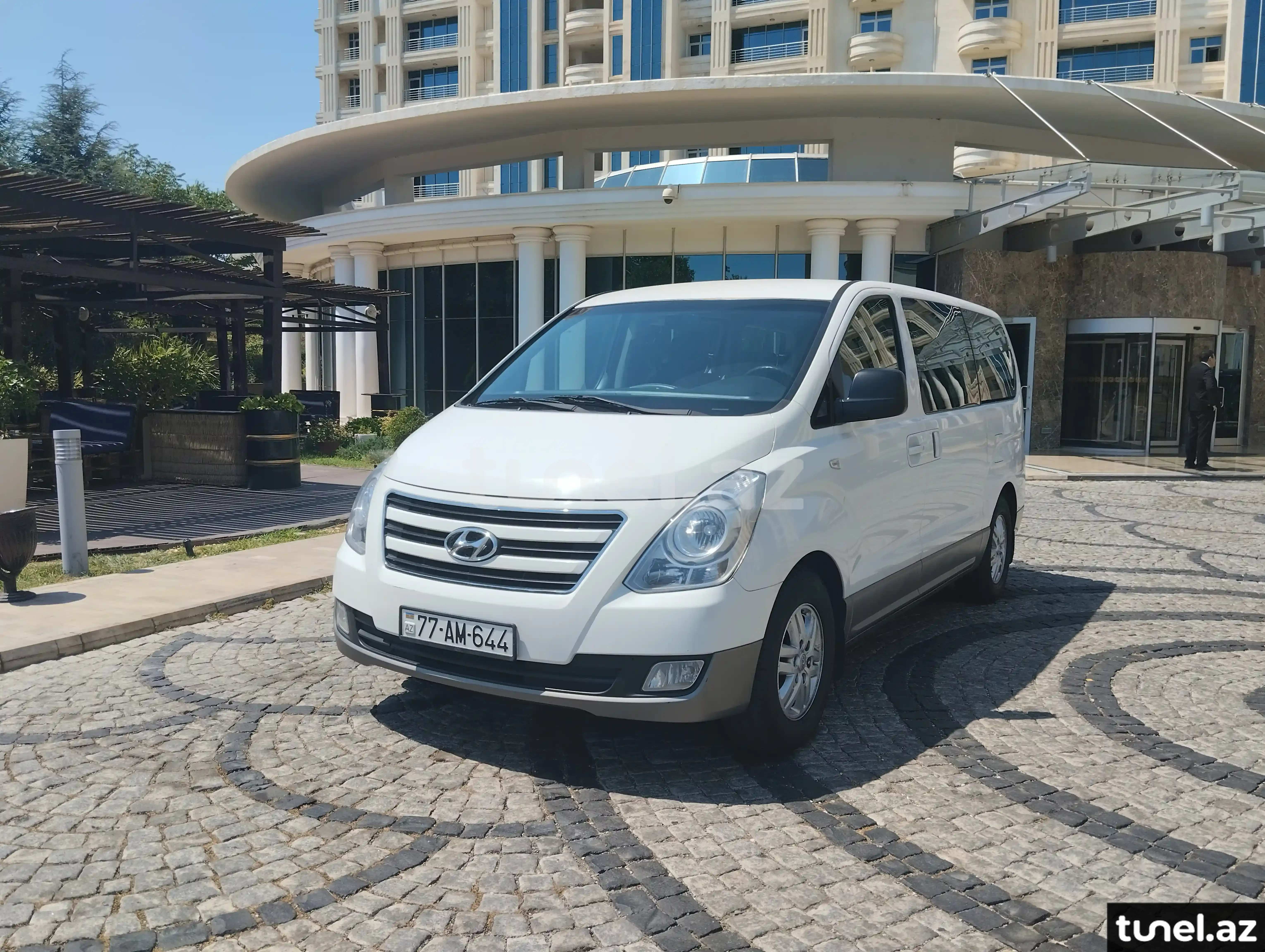 Hyundai H-1 2015