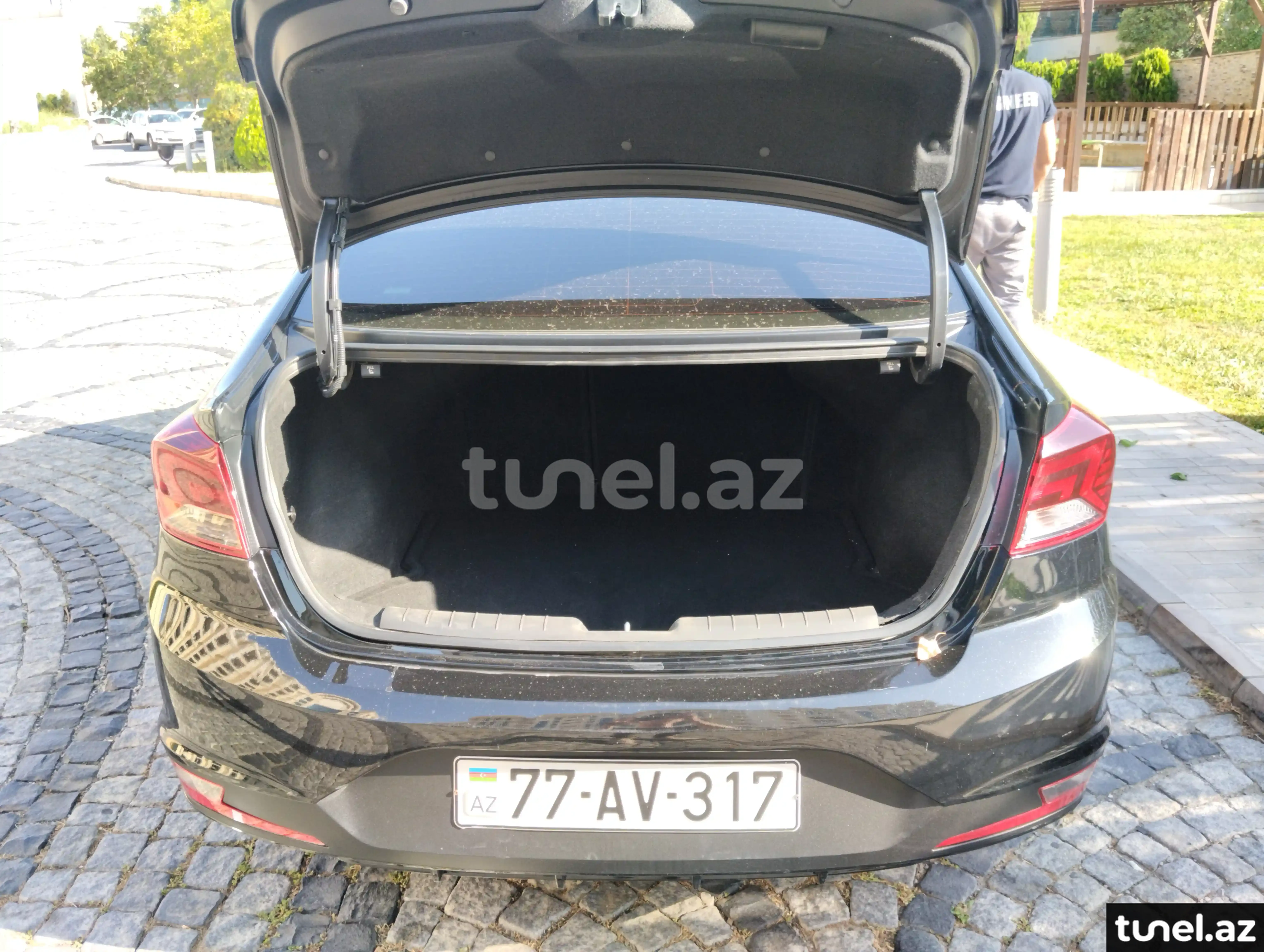 Hyundai Elantra 2020