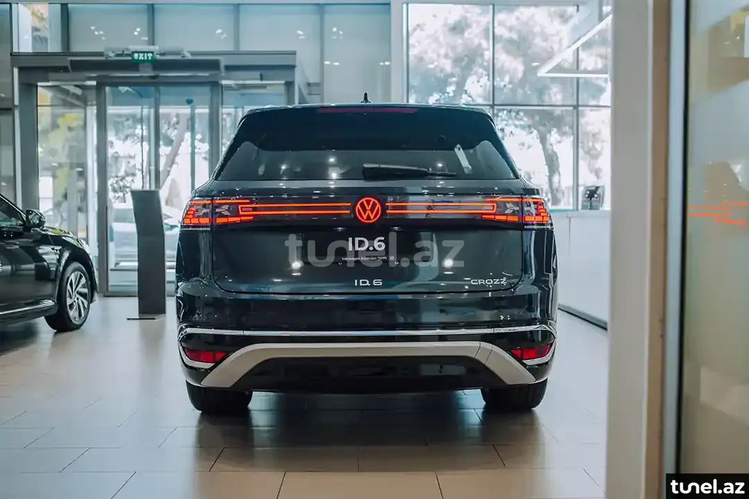 Volkswagen ID.6 Crozz 2024