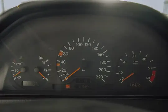 Mercedes C 220, 1.8 L, 1994 год, 210 000 km, Сумгаит - Цена: 7 200 ₼ - Tunel.az