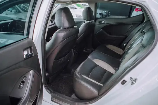Kia Optima, 2.0 L, 2011 год, 170 000 km, Баку - Цена: 21 900 ₼ - Tunel.az