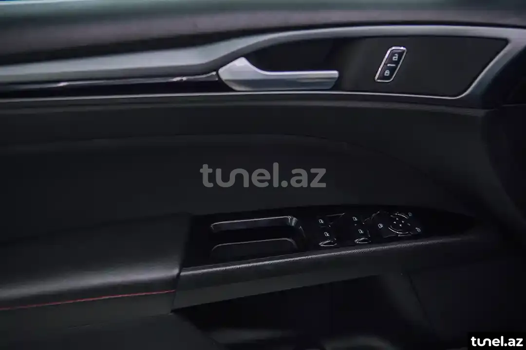 Ford Fusion 2015