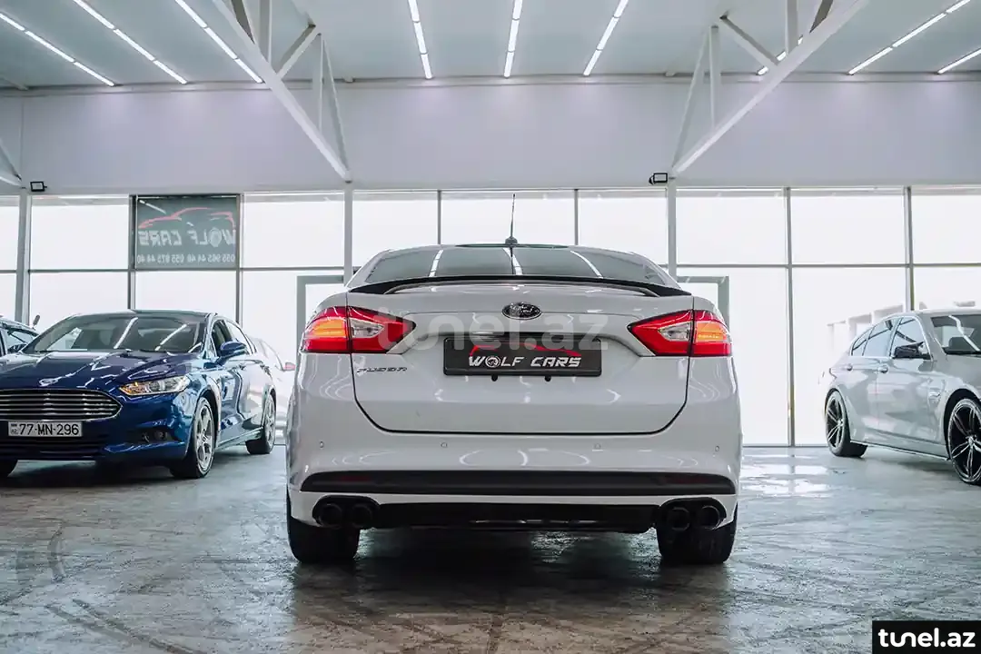 Ford Fusion 2015