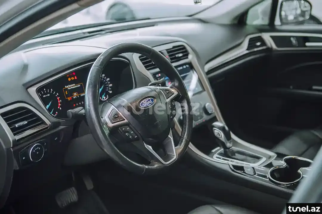 Ford Fusion 2015