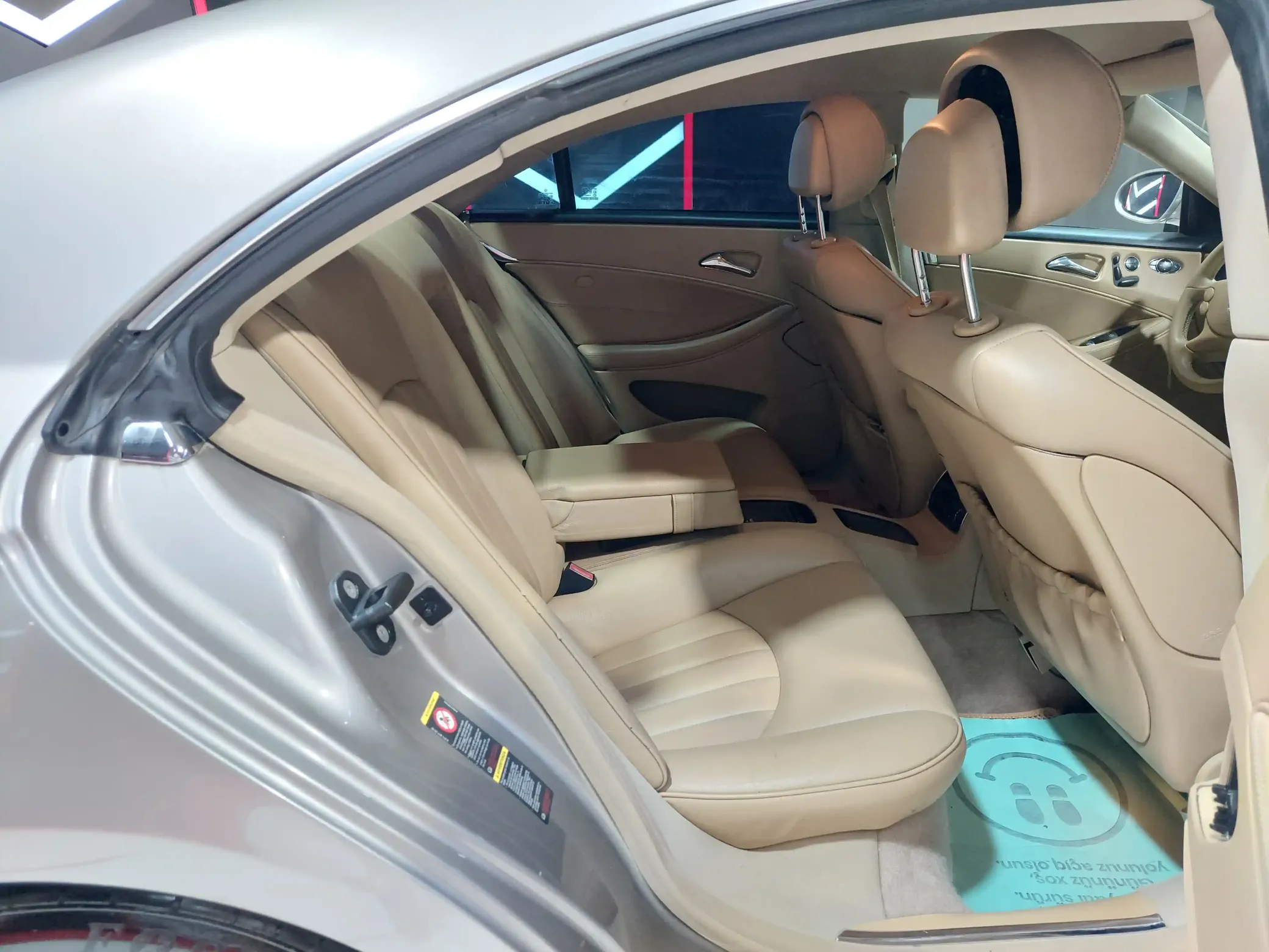 Mercedes CLS 320, 3.2 L, 2007 год, 333 333 km, Сумгаит - Цена: 18 200 ₼ - Tunel.az