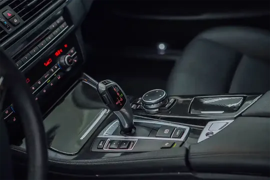 BMW 528, 2.0 L, 2014 год, 170 000 km, Баку - Цена: 27 900 ₼ - Tunel.az