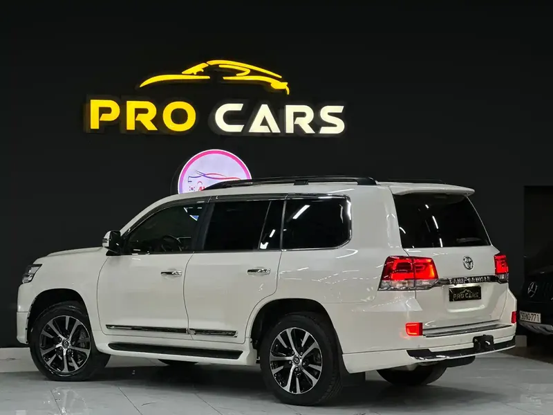 Toyota Land Cruiser, 4.0 L, 2017 año, 78 000 km, Sumgayit - Precio: 59 900 $ - Tunel.az