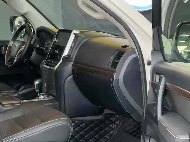 Toyota Land Cruiser, 4.0 L, 2017 año, 78 000 km, Sumgayit - Precio: 59 900 $ - Tunel.az