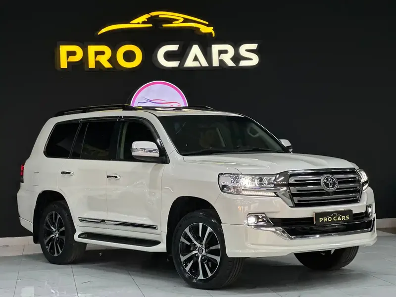 Toyota Land Cruiser, 4.0 L, 2017 año, 78 000 km, Sumgayit - Precio: 59 900 $ - Tunel.az