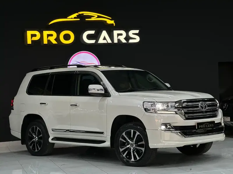 Toyota Land Cruiser, 4.0 L, 2017 año, 78 000 km, Sumgayit - Precio: 59 900 $ - Tunel.az