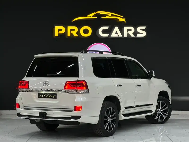 Toyota Land Cruiser, 4.0 L, 2017 año, 78 000 km, Sumgayit - Precio: 59 900 $ - Tunel.az