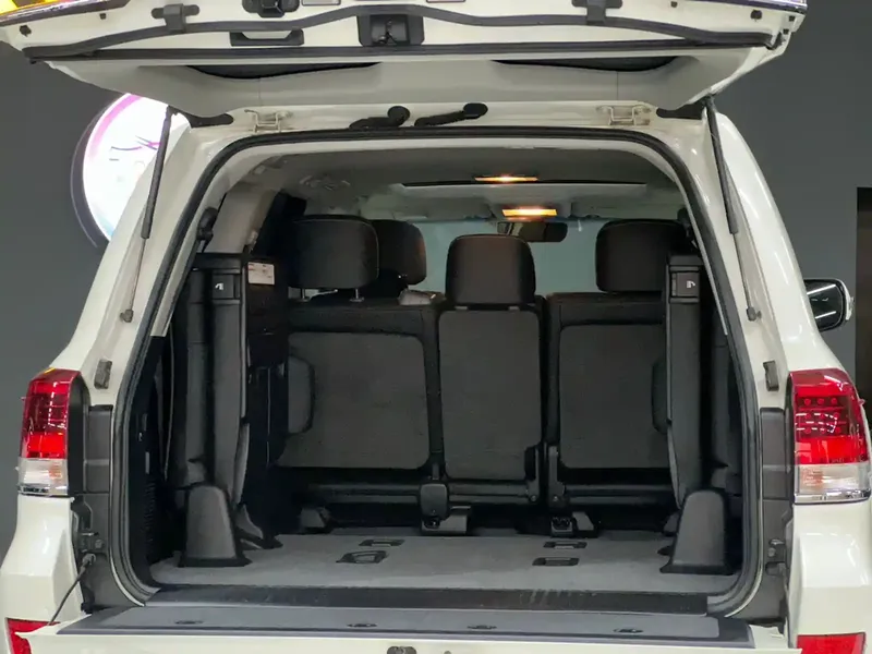 Toyota Land Cruiser, 4.0 L, 2017 año, 78 000 km, Sumgayit - Precio: 59 900 $ - Tunel.az