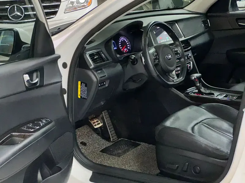 Kia Optima, 2.0 L, 2015 год, 170 000 km, Сумгаит - Цена: 31 900 ₼ - Tunel.az