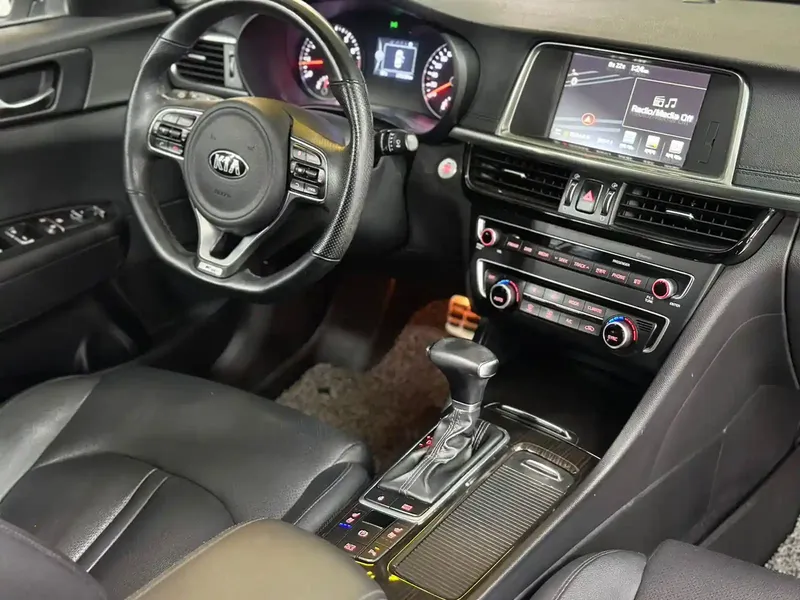 Kia Optima, 2.0 L, 2015 год, 170 000 km, Сумгаит - Цена: 31 900 ₼ - Tunel.az