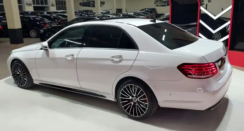 Mercedes E 220 d, 2.2 L, 2015 ano, 222 222 km, Sumgayit - Preço: 40 000 ₼ - Tunel.az