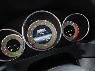 Mercedes E 220 d, 2.2 L, 2015 ano, 222 222 km, Sumgayit - Preço: 40 000 ₼ - Tunel.az