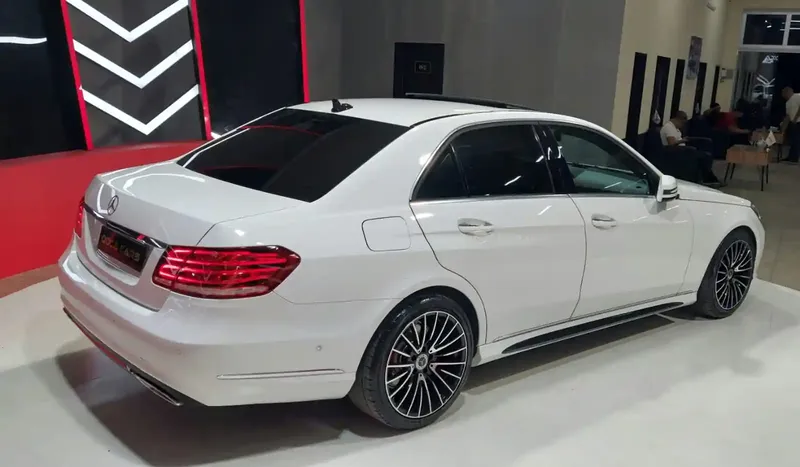 Mercedes E 220 d, 2.2 L, 2015 ano, 222 222 km, Sumgayit - Preço: 40 000 ₼ - Tunel.az