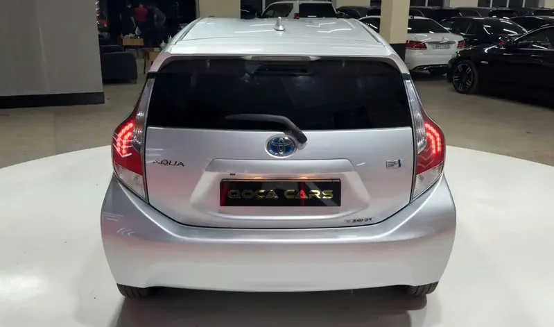 Toyota Aqua, 1.5 L, 2015 жыл, 100 000 km, Sumgayit - Баасы: 18 500 ₼ - Tunel.az