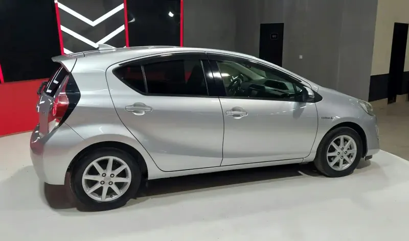 Toyota Aqua, 1.5 L, 2015 жыл, 100 000 km, Sumgayit - Баасы: 18 500 ₼ - Tunel.az