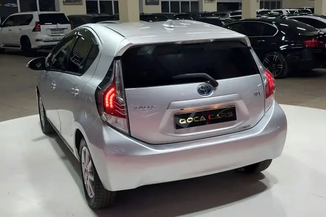 Toyota Aqua, 1.5 L, 2015 жыл, 100 000 km, Sumgayit - Баасы: 18 500 ₼ - Tunel.az