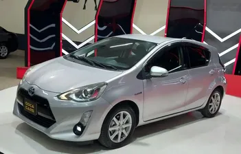 Toyota Aqua, 1.5 L, 2015 жыл, 100 000 km, Sumgayit - Баасы: 18 500 ₼ - Tunel.az