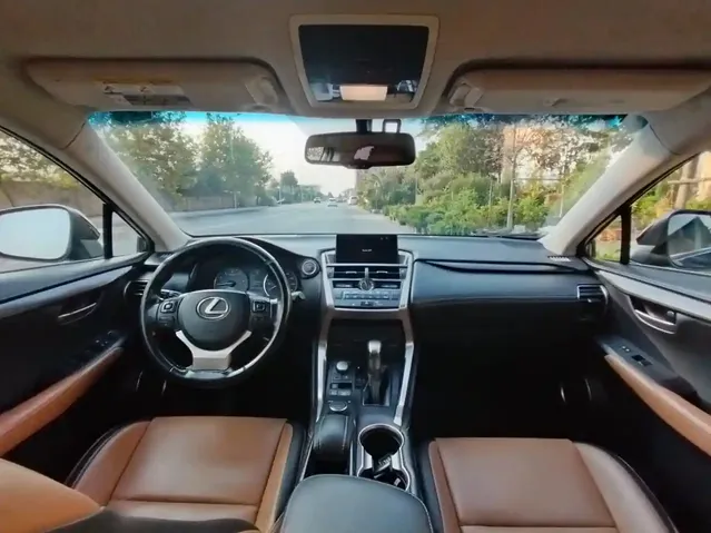 Lexus NX 200t, 2.0 L, 2017 год, 94 500 km, Сумгаит - Цена: 22 222 $ - Tunel.az