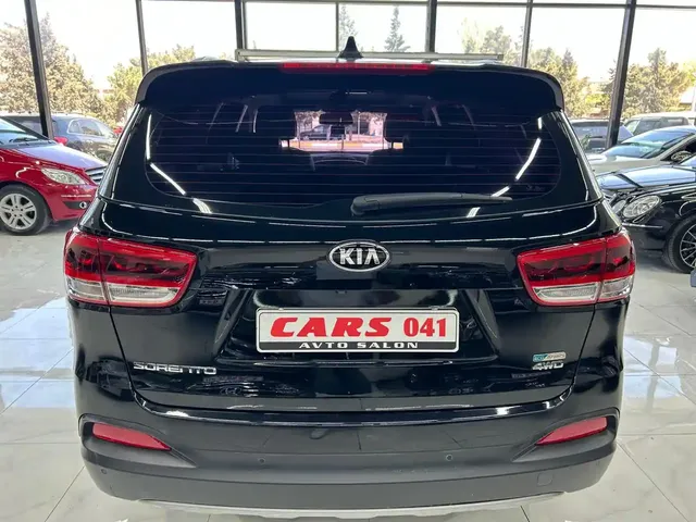 Kia Sorento, 2.0 L, 2015 год, 175 000 km, Сумгаит - Цена: 38 500 ₼ - Tunel.az