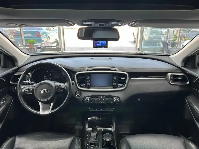 Kia Sorento, 2.0 L, 2015 год, 175 000 km, Сумгаит - Цена: 38 500 ₼ - Tunel.az