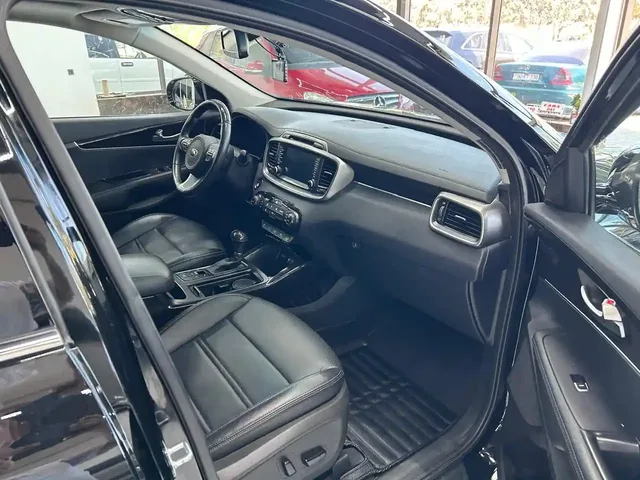 Kia Sorento, 2.0 L, 2015 год, 175 000 km, Сумгаит - Цена: 38 500 ₼ - Tunel.az