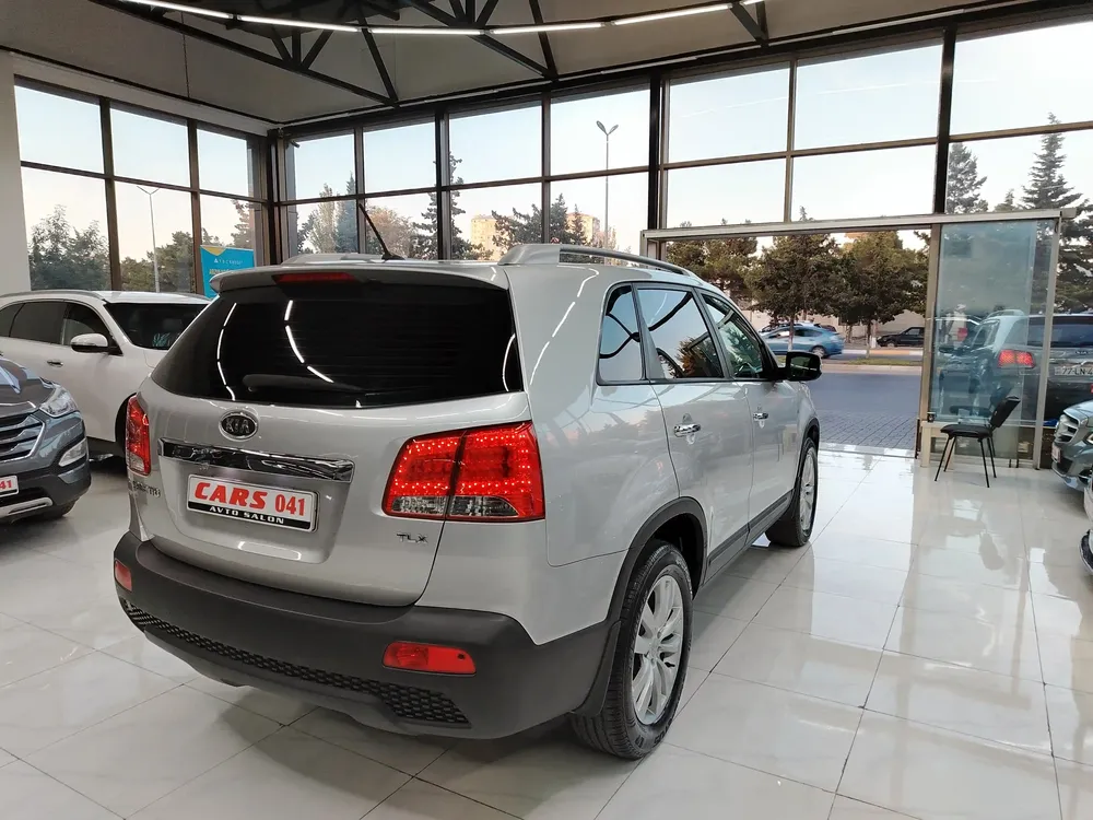 Kia Sorento, 2.0 L, 2000 год, 194 000 km, Сумгаит - Цена: 25 900 ₼ - Tunel.az