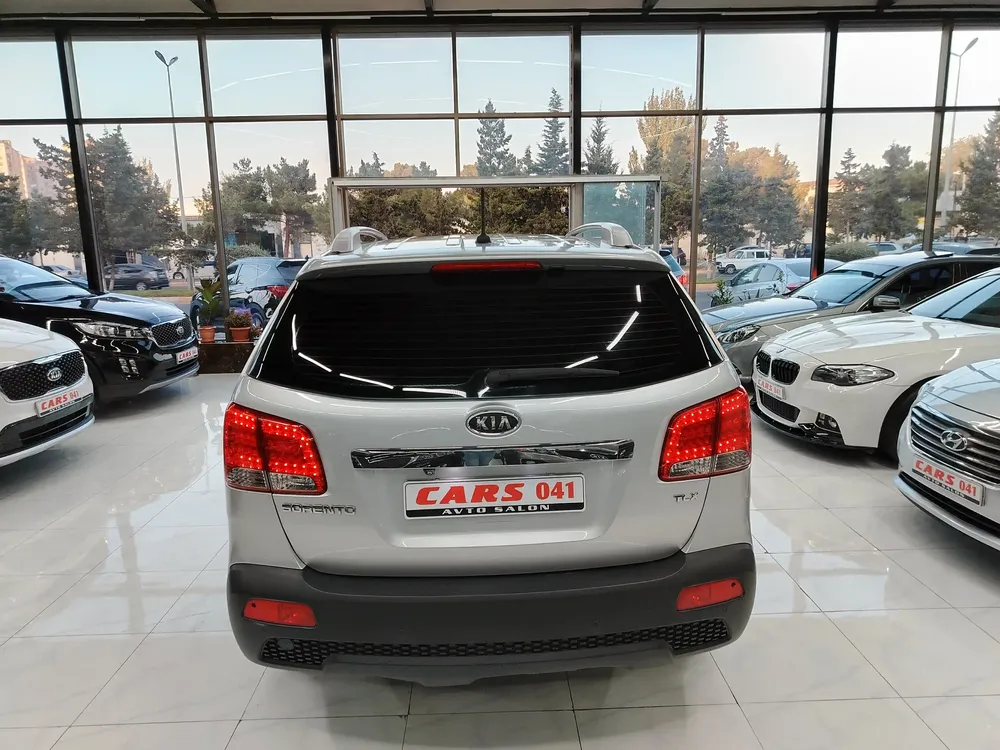 Kia Sorento, 2.0 L, 2000 год, 194 000 km, Сумгаит - Цена: 25 900 ₼ - Tunel.az