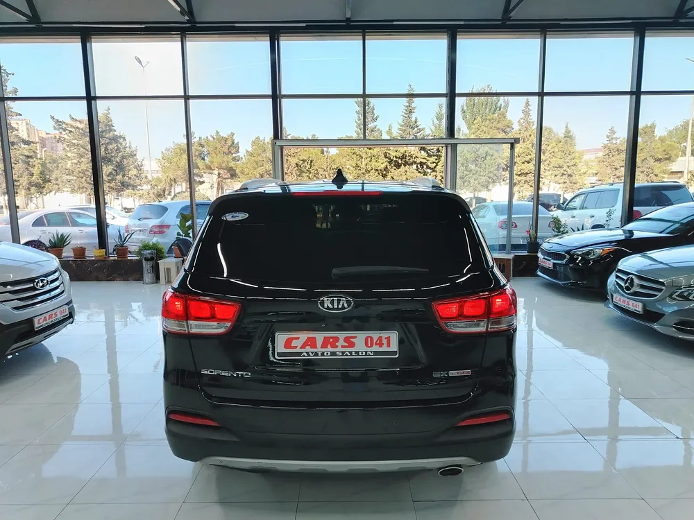 Kia Sorento, 2.0 L, 2015 жазыңыз жыл, 184 000 km, Sumgayit - Бағасы: 30 900 ₼ - Tunel.az