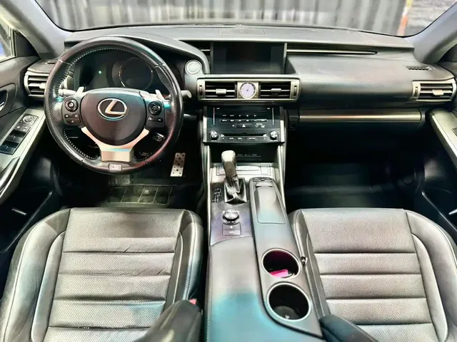 Lexus IS 250, 2.5 L, 2014 year, 115 800 km, Sumgayit - Price: 31 800 ₼ - Tunel.az