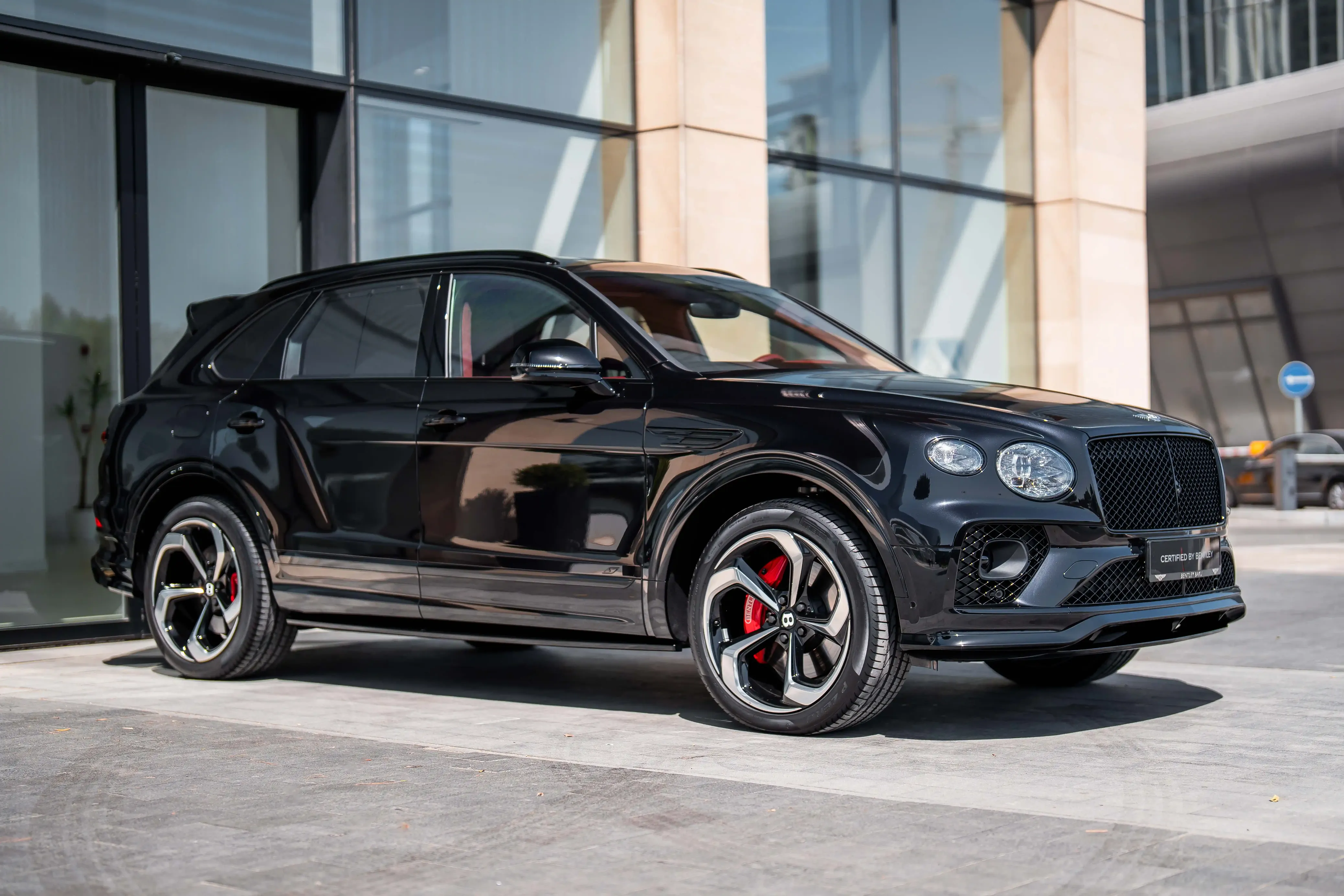 Bentley Bentayga, 4.0 L, 2023 year, 1 740 km, Baku - Price: 315 000 $ - Tunel.az