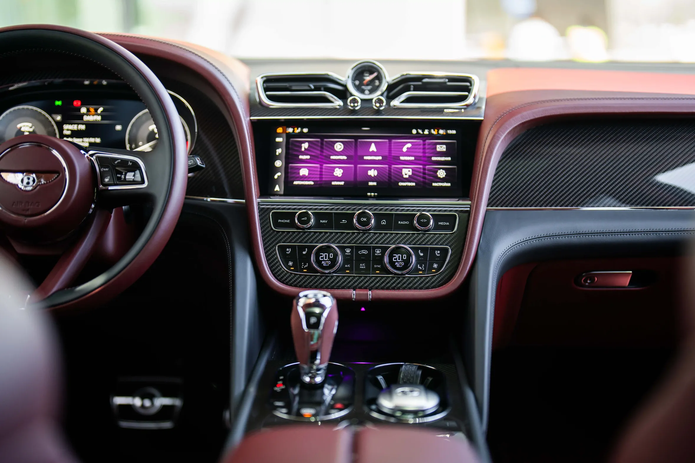 Bentley Bentayga, 4.0 L, 2023 year, 1 740 km, Baku - Price: 315 000 $ - Tunel.az