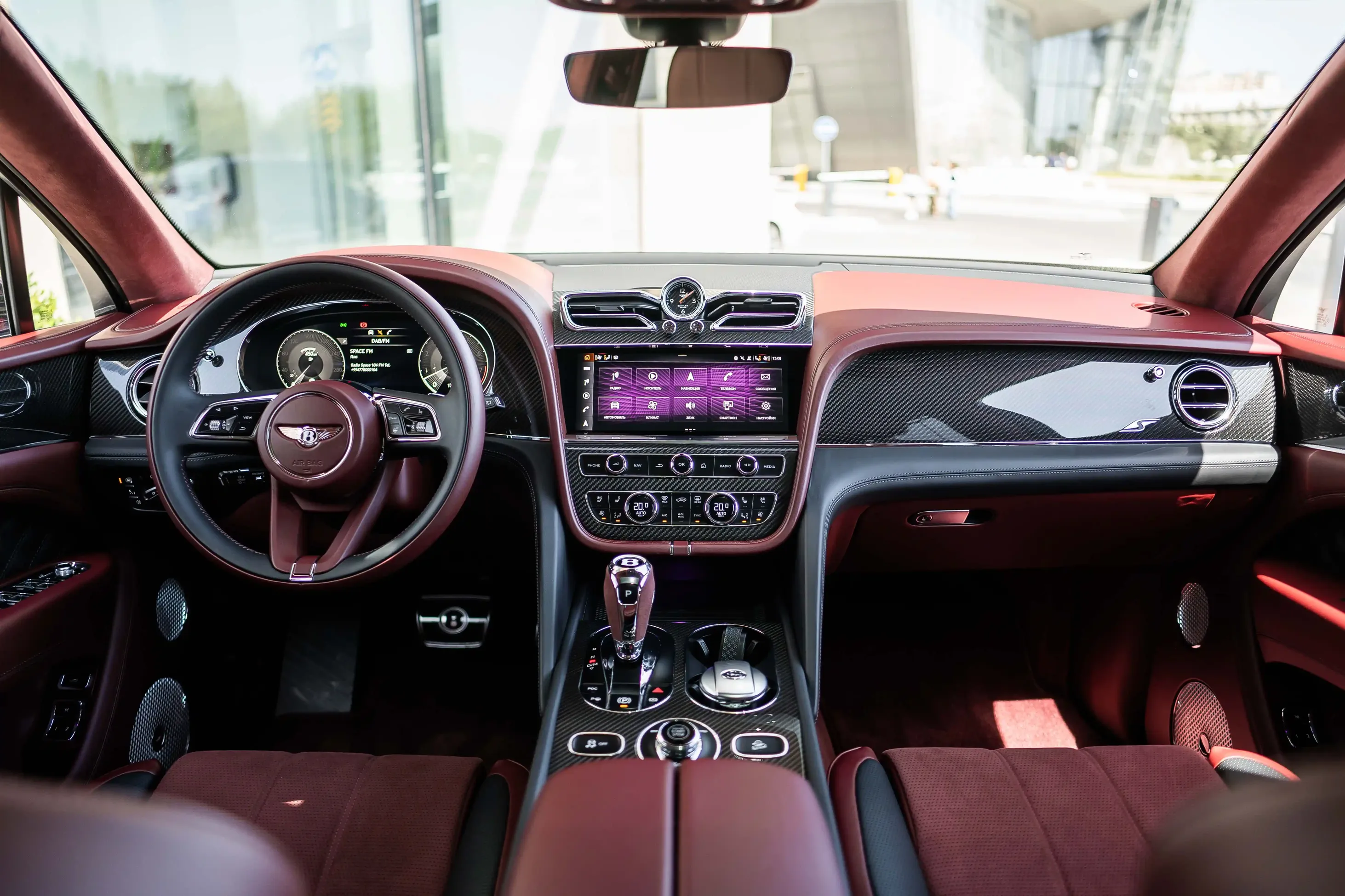 Bentley Bentayga, 4.0 L, 2023 year, 1 740 km, Baku - Price: 315 000 $ - Tunel.az