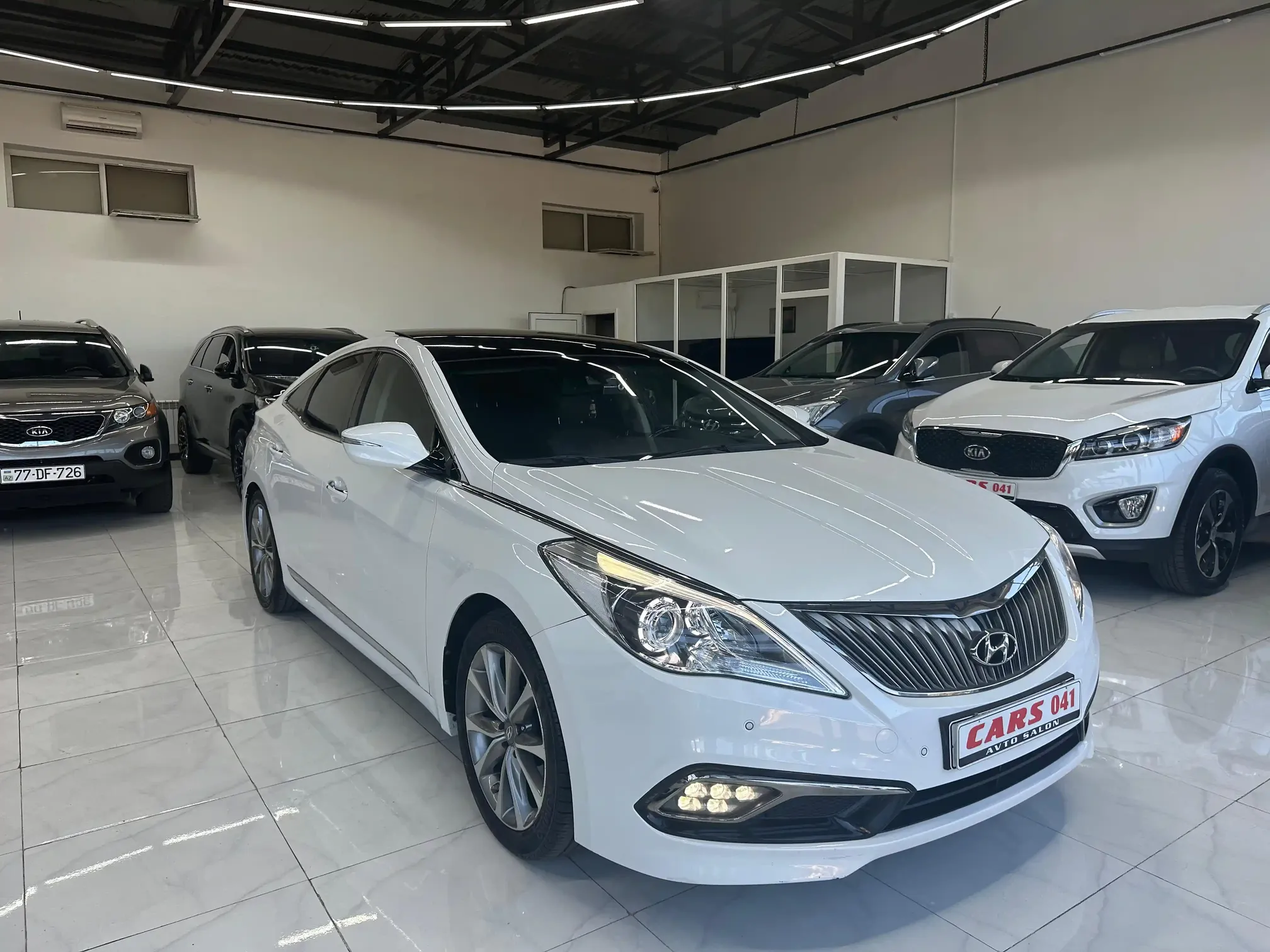 Hyundai Grandeur, 2.2 L, 2015 year, 159 000 km, Sumgayit - Price: 33 000 ₼ - Tunel.az