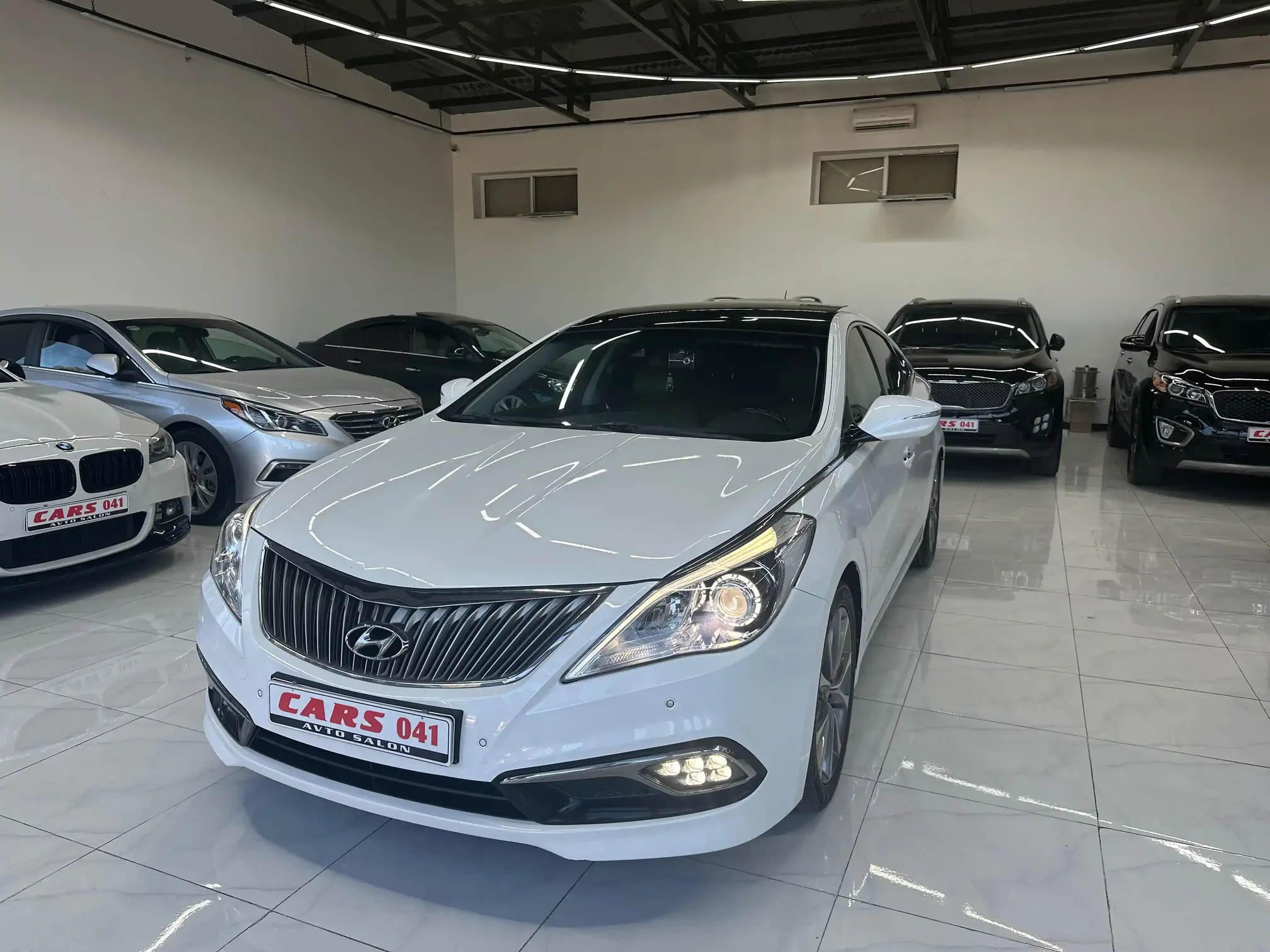 Hyundai Grandeur, 2.2 L, 2015 year, 159 000 km, Sumgayit - Price: 33 000 ₼ - Tunel.az