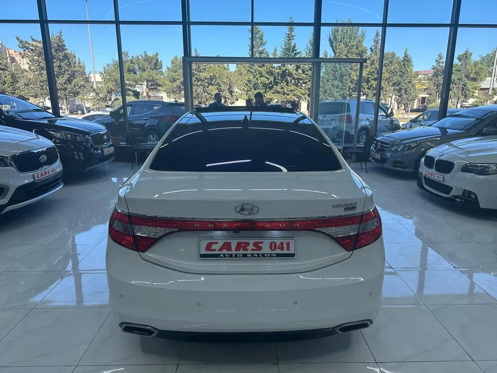 Hyundai Grandeur, 2.2 L, 2015 year, 159 000 km, Sumgayit - Price: 33 000 ₼ - Tunel.az