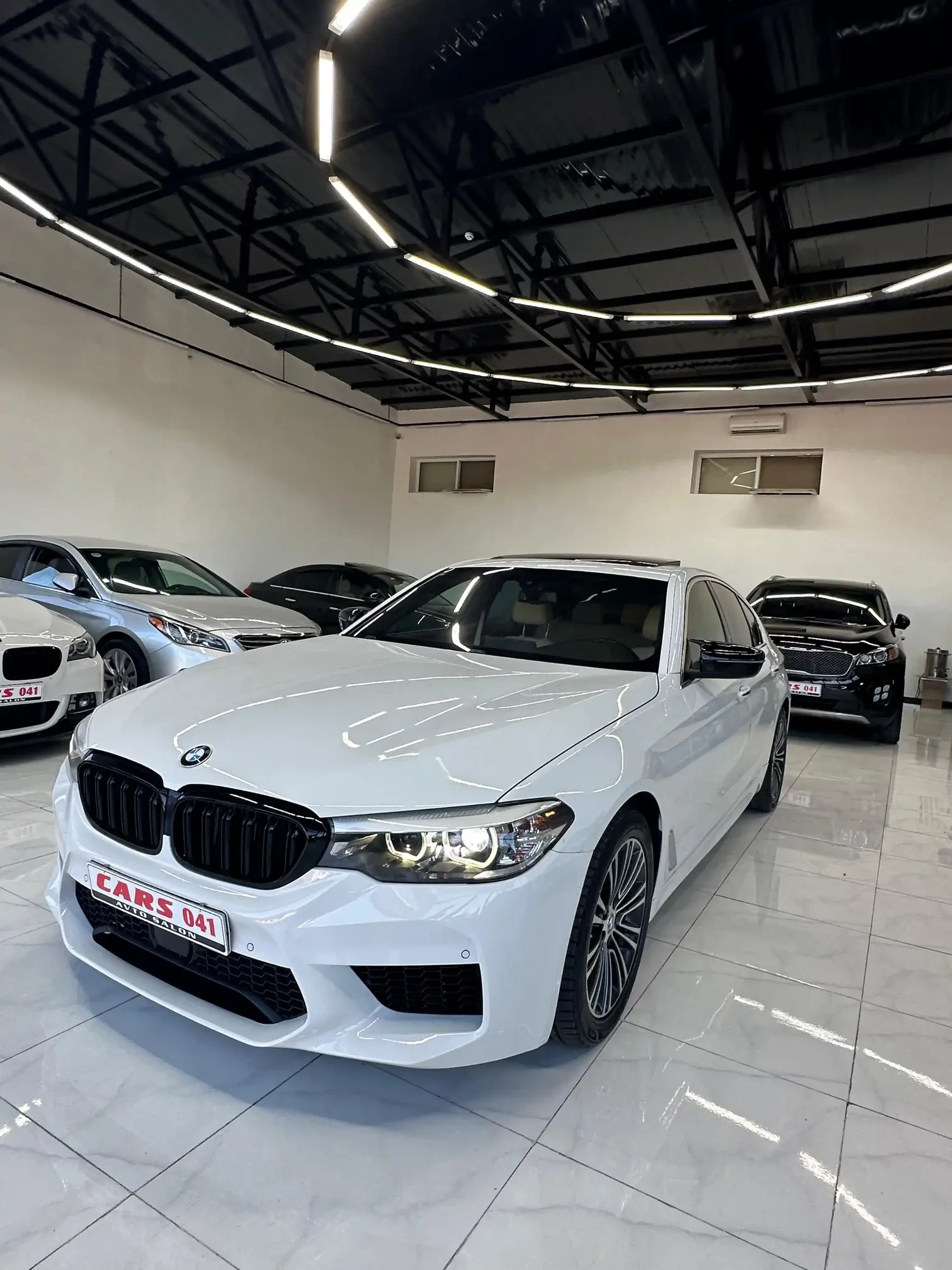 BMW 530, 2.0 L, 2018 год, 150 000 km, Сумгаит - Цена: 26 400 $ - Tunel.az
