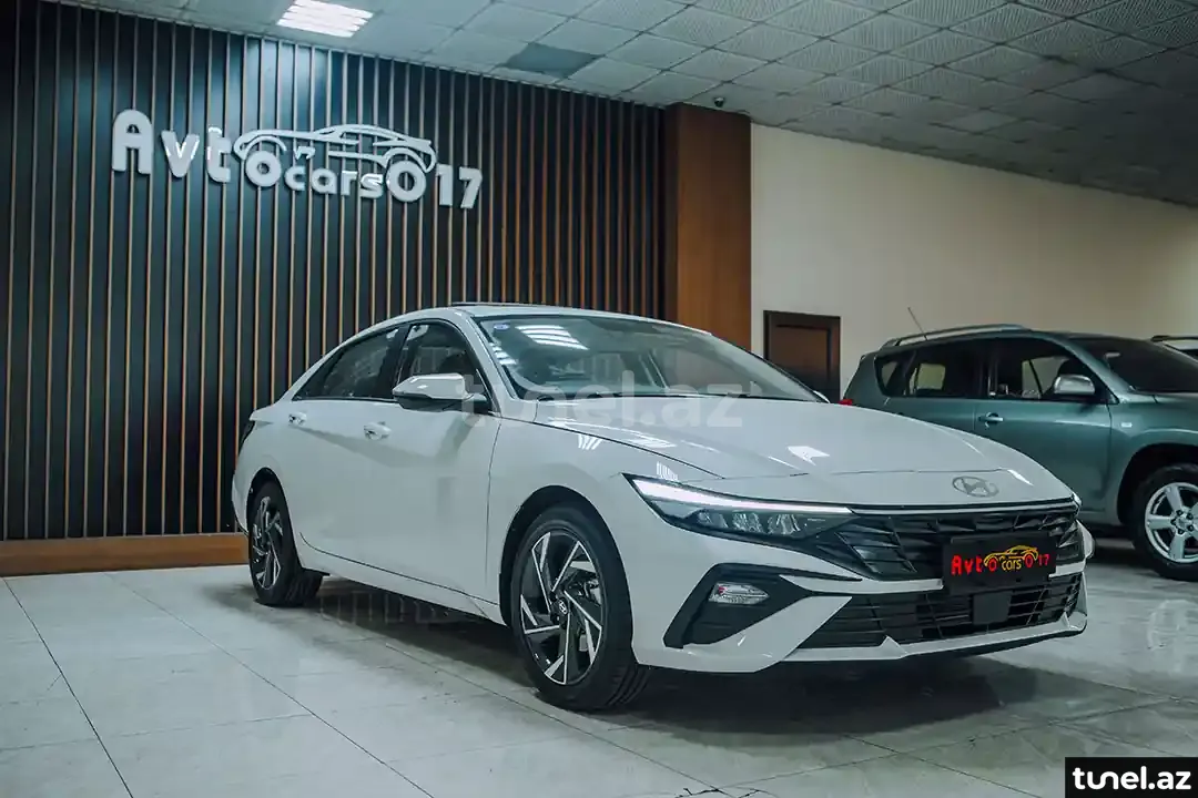 Hyundai Elantra 2024