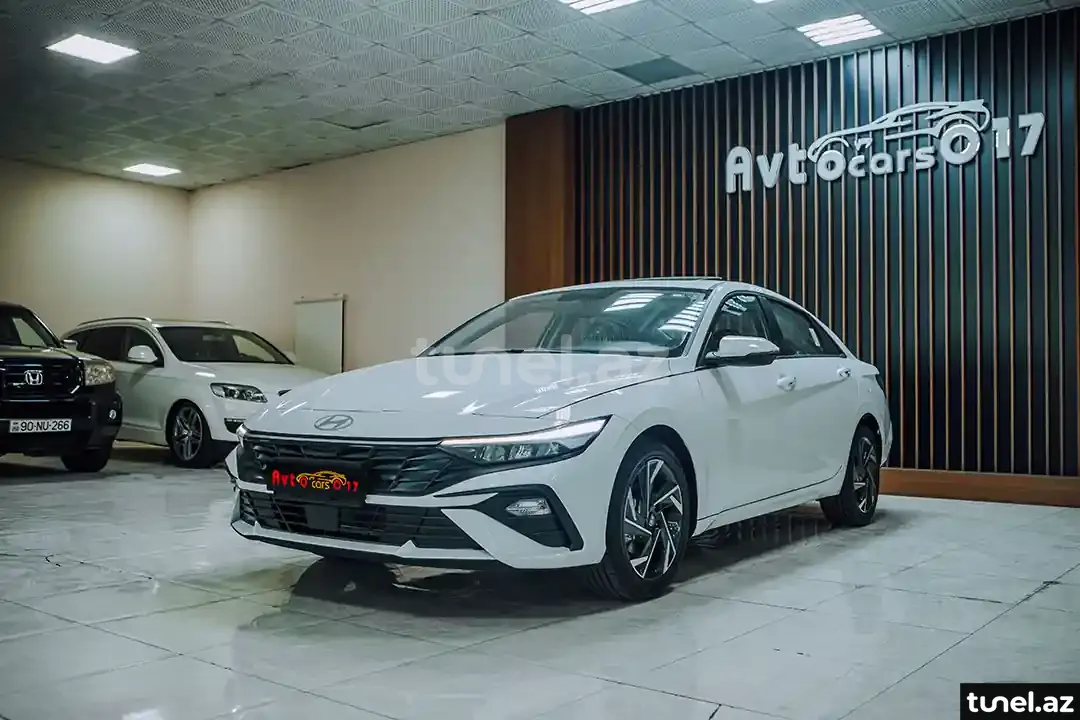 Hyundai Elantra 2024