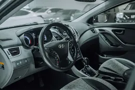 Hyundai Elantra, 1.8 L, 2015 год, 137 000 km, Сумгаит - Цена: 19 900 ₼ - Tunel.az